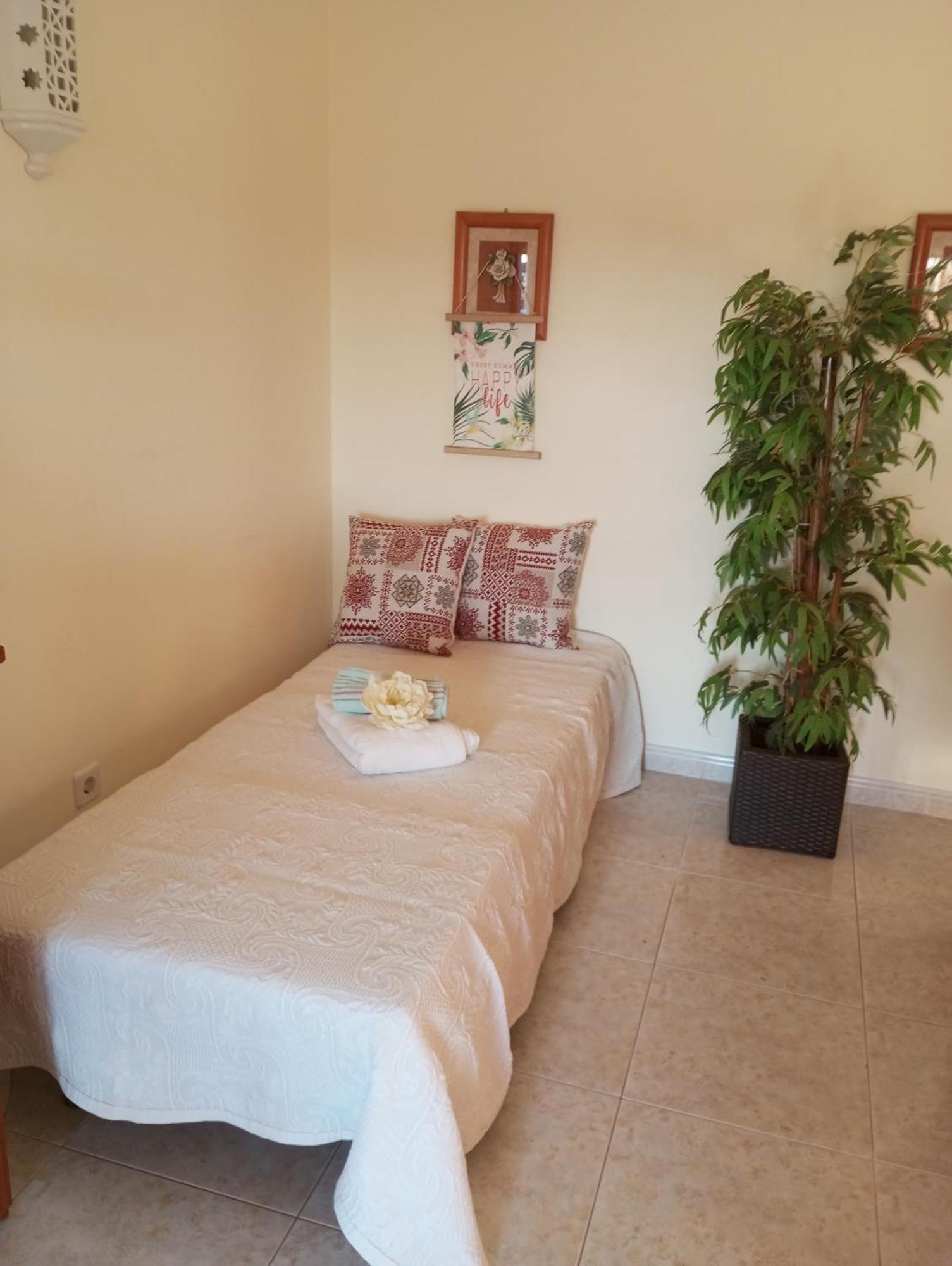 Cozy Sunny Apartment Wi-Fi & Ac Alvor Zewnętrze zdjęcie